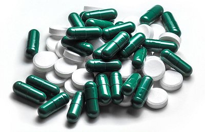 Aprenda a armazenar e controlar o uso de medicamentos